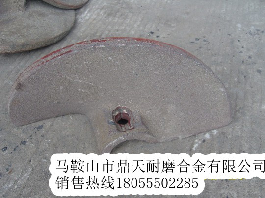 ABG423攤鋪機螺旋葉輪、ABG瓦蓋、履帶板優(yōu)惠供應